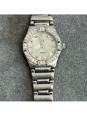 QUARTZ silver-tone stainless steel crystal rhinestone round face watch